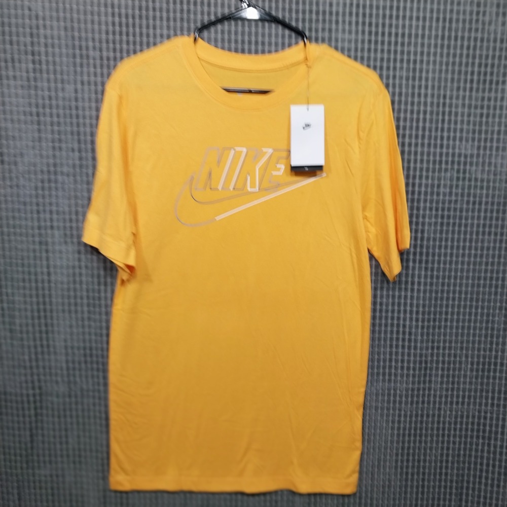 Nike Graphic T-Shirt Mens Tall Fit Futura Logo DZ2871-739 Small Tall Yellow